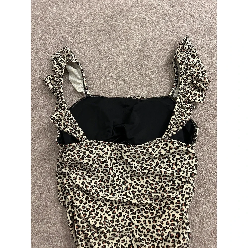 Pink Desert One Piece Swimsuit Womens M Leopard Print Ruched Ruffle Excellent